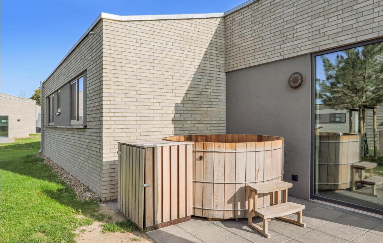 Lovely Home In Lembruch-Duemmer See With Sauna Esterno foto