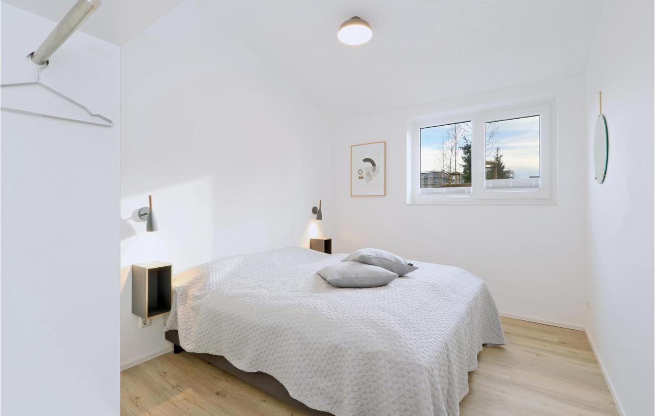 Lovely Home In Lembruch-Duemmer See With Sauna Esterno foto